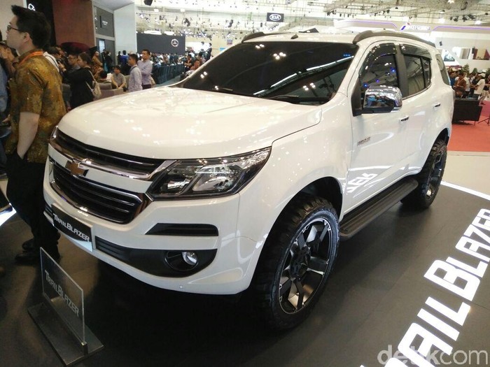 Chevrolet Siapkan 1 SUV untuk Indonesia, Trailblazer?