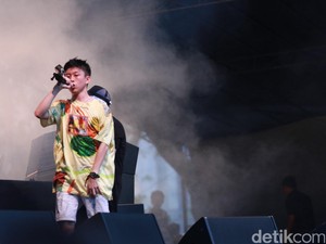 Rich Brian Jadi Rapper Terkenal, Berapa Hartanya Sekarang?