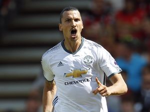 Mourinho Yakin Ibrahimovic Akan Dua Musim Berkostum Setan Merah