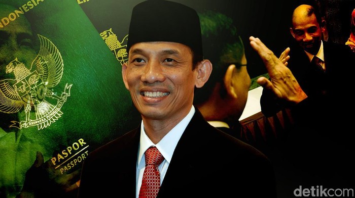 Geger Paspor Ganda Arcandra Tahar