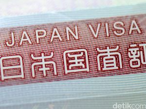 Sandiaga Sepakat Bebas Visa Kunjungan Ditinjau Ulang, Turis Harus Berkualitas