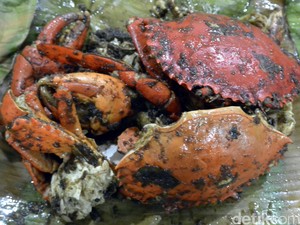 Wajib Coba! Lezatnya Kepiting Asap Bila Liburan ke Pangkalpinang
