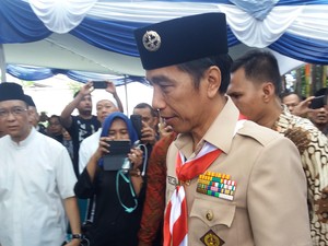Jokowi dan JK Melayat Jenazah Mantan Menkop Adi Sasono