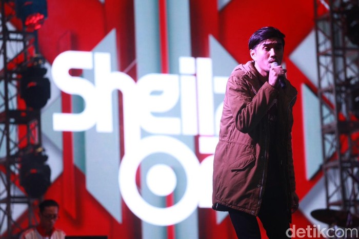 Band Sheila on 7 tampil di We The Fest 2016