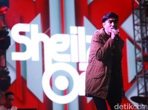 Lirik dan Chord Ambilkan Bulan Bu oleh Sheila on 7