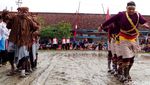 Meriahnya Lomba Terompah Panjang di Nusakambangan
