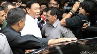 Dia meminta, publik tidak hanya mencuplik pasal di UU dan PP secara sepotong-sepotong, sehingga rawan salah tafsir.