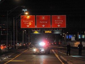 Pemeriksaan Bandara JFK New York Nihil, Tak Ada Bekas Tembakan