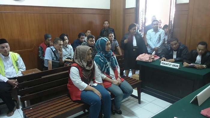 Tipu Rekan Bisnis, Dua Perempuan ini Diadili