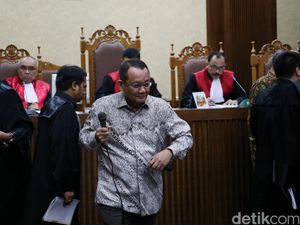 KPK Sebut Sekretaris MA Nurhadi Minta Rp 3 M untuk Tenis Hakim di Bali