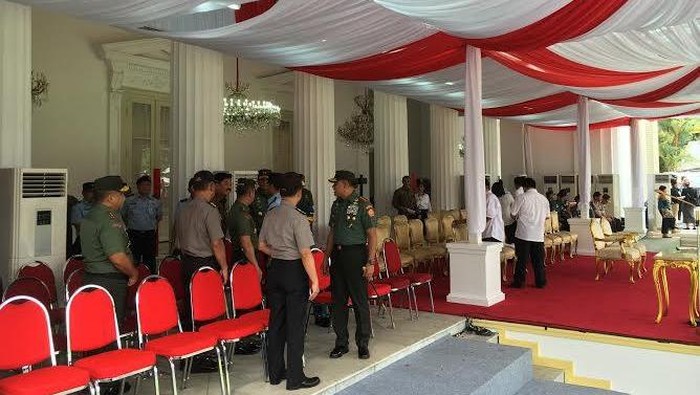 Kapolri dan Panglima TNI Tinjau Gladi Bersih HUT ke-71 Kemerdekaan RI