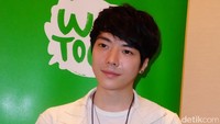 Komik tersebut dirilis di LINE Webtoon Indonesia dan saat ini sedang menceritakan Vasco, seorang preman penuh tato.