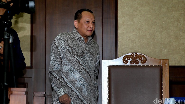Nurhadi Akui Telepon Eks Panitera PN Jakpus Soal Perkara Kedaluwarsa Nurhadi Akui Telepon Eks Panitera PN Jakpus Soal Perkara Kedaluwarsa