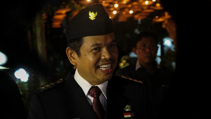 Maulid Nabi, Bupati Dedi Curahkan Kerinduan Pada Rasul Melalui Lagu