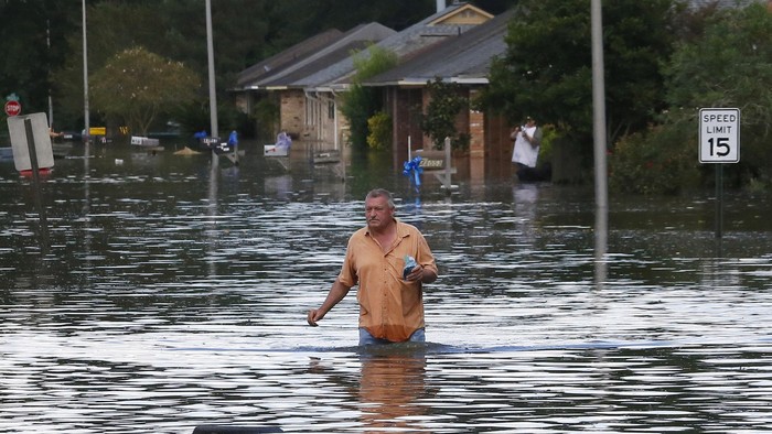 Banjir AS Tewaskan 7 Orang, 30 Ribu Orang Terpaksa Mengungsi
