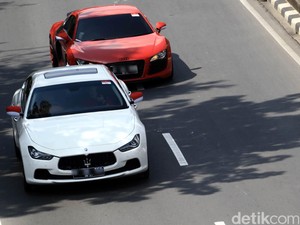Sempat Sepi Karena Dolar, Penjualan Mobil Mewah Mulai Menggeliat
