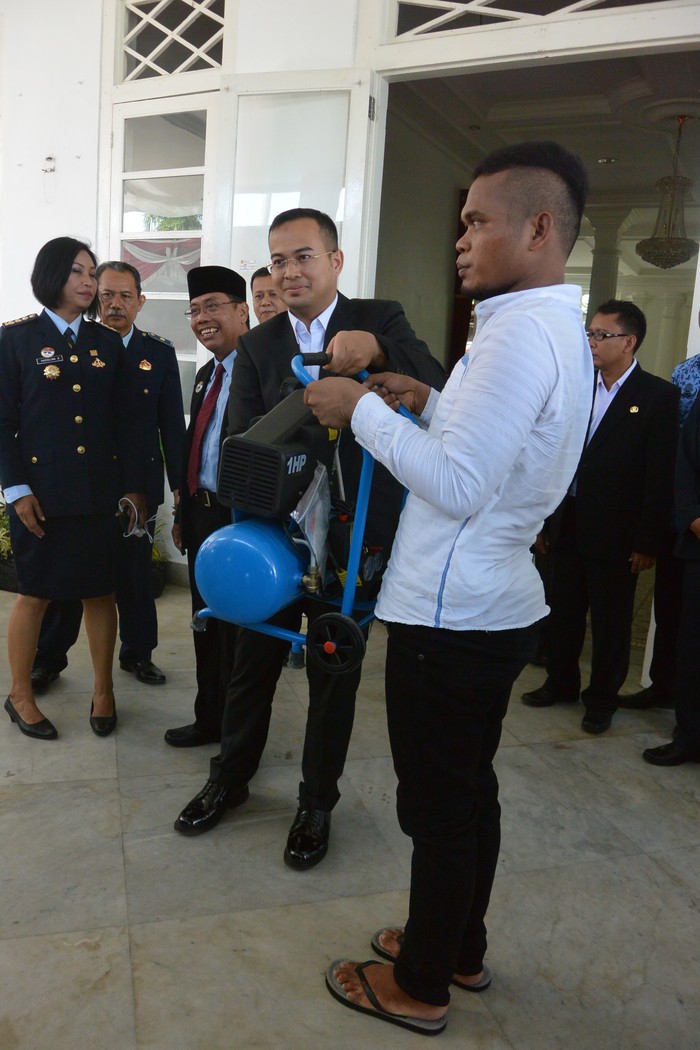 Bahagianya 4 Eks Napi ini, Dapat Remisi Bebas dan Bantuan Modal Kerja