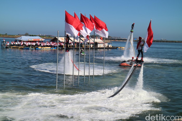 Upacara Pengibaran Bendera di Makassar Digelar di Laut, Dipimpin Wali Kota