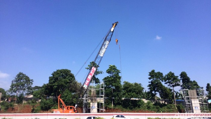 Proyek LRT Adhi Karya