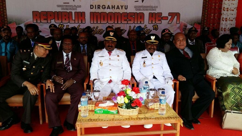Sudah Ada SPBU, Harga Bensin di Puncak Papua Kini Tak Lagi Rp 50 Ribu/Liter Sudah Ada SPBU, Harga Bensin di Puncak Papua Kini Tak Lagi Rp 50 Ribu/Liter