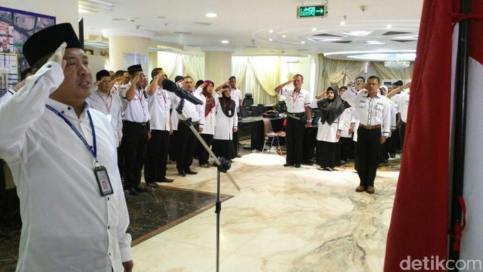 Perayaan HUT RI ke-71 Menambah Semangat Petugas Layani Jemaah Haji