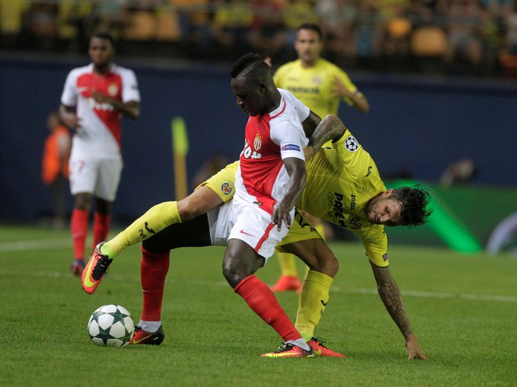 Bek-Bek Berharga Selangit: Dari David Luiz Hingga Mendy