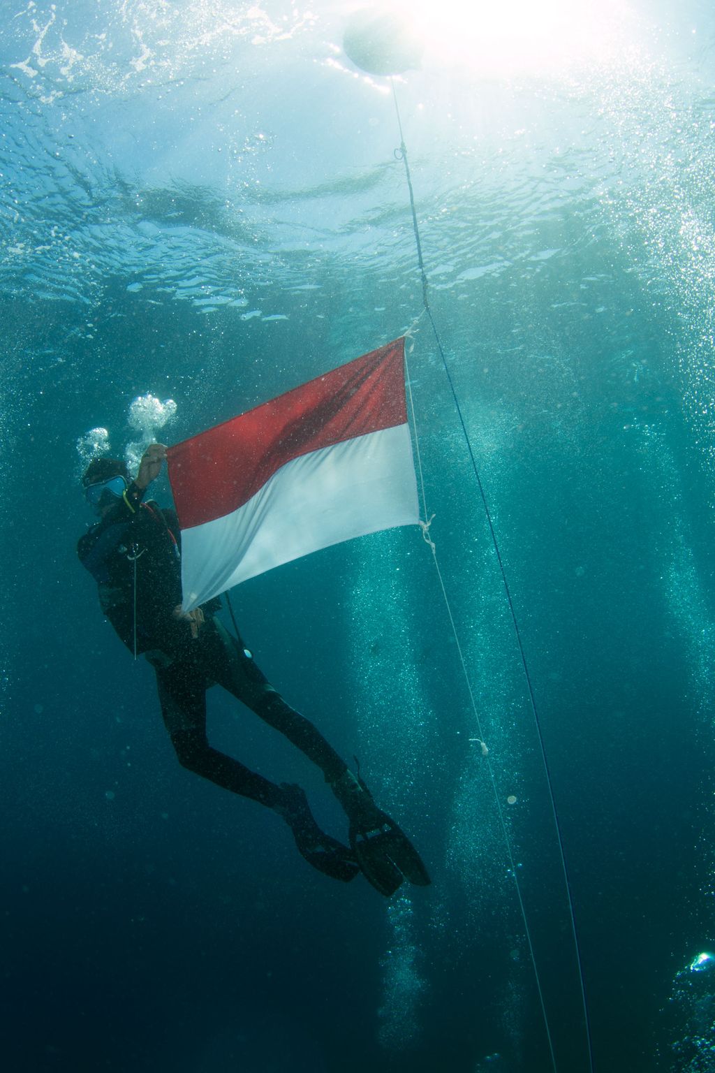 87 Gambar Pengibaran Bendera Merah Putih Di Bawah Laut 87 Gambar Pengibaran Bendera Merah Putih Di Bawah Laut