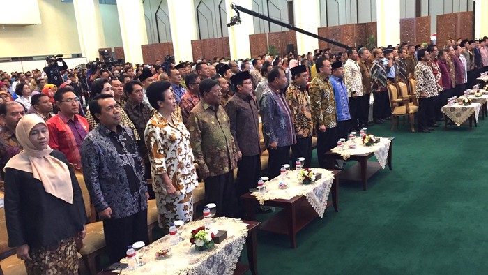 Wapres JK Hadiri Peringatan Hari Konstitusi di MPR