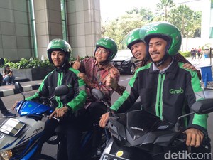 Naik Grab Bisa Bayar Pakai Mandiri e-Cash