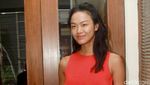 Kelly Tandiono Merah Menyala