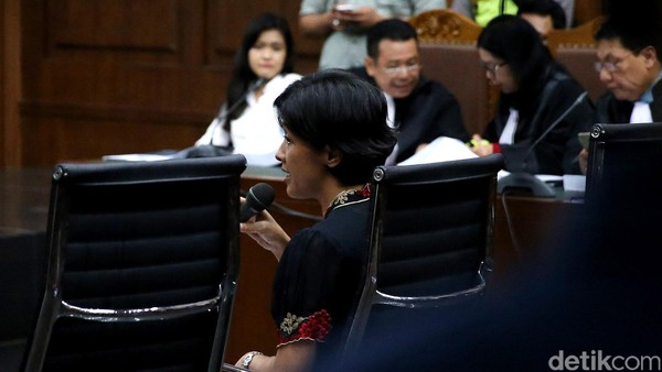 Psikiater Forensik Bersaksi di Sidang Jessica