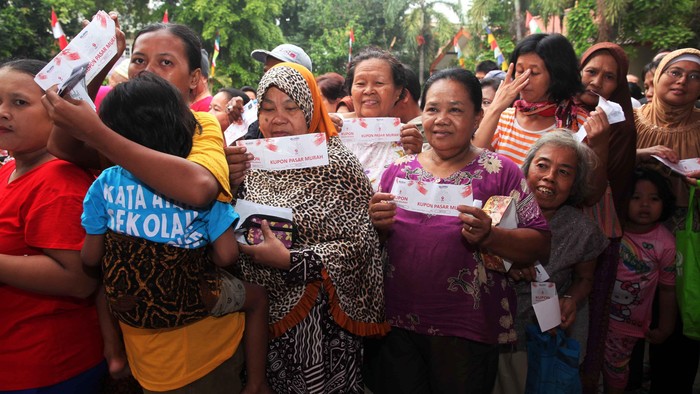 Jelang Lebaran, Pemkot Jambi Jual Seribu Paket Sembako Murah
