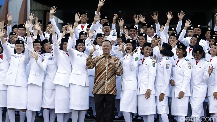 Tutup Pelatihan, Menpora Minta Paskibraka Bantu Berantas Narkoba