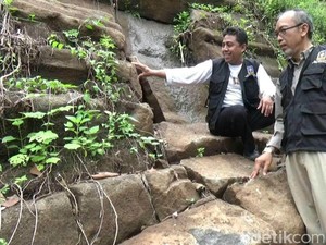 Membandingkan Batu Berundak di Purworejo dan Gunung Padang di Cianjur