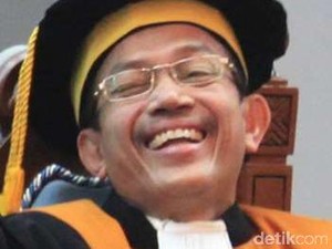 Hakim Agung Ini Tolak Bebaskan Teddy yang Menang Rp 606 Miliar