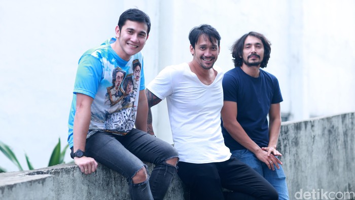 Pemanasan Sebelum Rilis, Simak Cuplikan Video Chicken Dance Warkop DKI Reborn