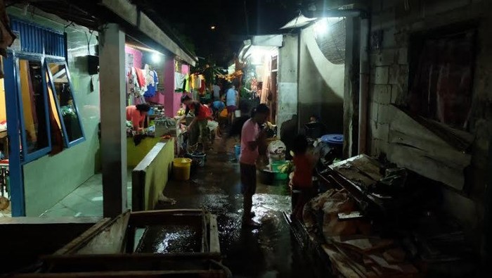 Sebagian Warga Pondok Labu Sudah Kembali ke Rumah