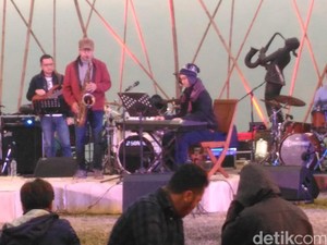 Melodi Asyik Nial Djuliarso dan Penghargaan untuk Ireng Maulana