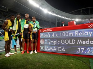 Triple-triple untuk Bolt Setelah Jamaika Juarai Estafet 4x100 Meter