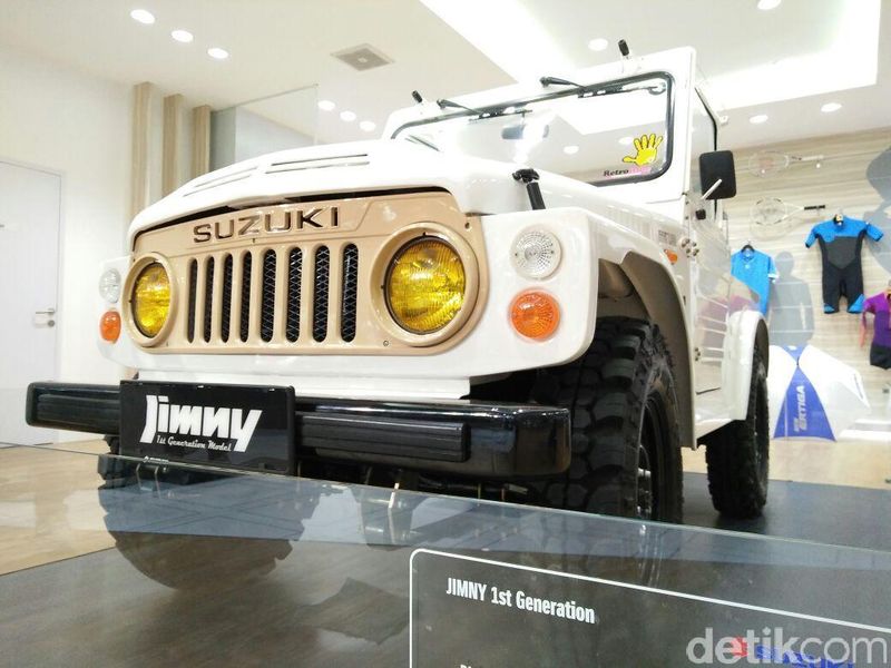 Suzuki Jimny Generasi Pertama diperlihatkan di GIIAS