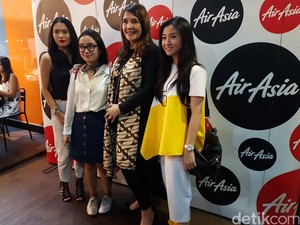Ghea Panggabean Puji 3 Desainer Muda Indonesia di Kuala Lumpur Fashion Week