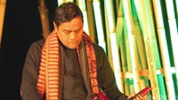 Dwiki Darmawan tepat berulang tahun yang ke-50 saat tampil di Jazz Gunung 2016.