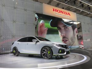 Meluncur Tahun 2017, Berapa Harga Honda Civic Hatchback?