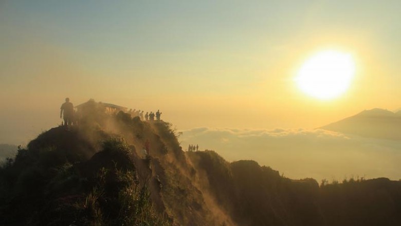 Gunung Batur sunrise di puncak