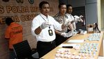 Polisi Ungkap Penjualan Ekstasi Dikemas Makanan Kucing