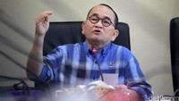 Seperti diketahui hingga kini Partai Demokrat belum menentukan nama kandidat yang akan diusung di Pilgub DKI 2017.