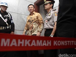 Ahok Ajukan Judicial Review Cuti Petahana