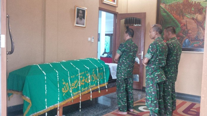 Panglima TNI Sampaikan Duka Cita atas Wafatnya Putra Sulung Jenderal Sudirman