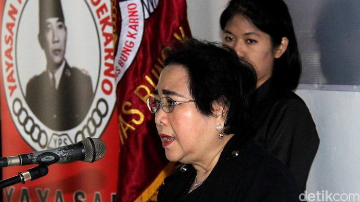 Pendiri Yayasan Pendidikan Soekarno Rachmawati Soekarnoputri membuka acara Institut Kepemimpinan Soekarno di Universitas Bung Karno, Jakarta Pusat, Senin (22/8/2016).