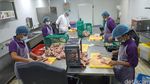 Mengintip Dapur Katering Al Hussam